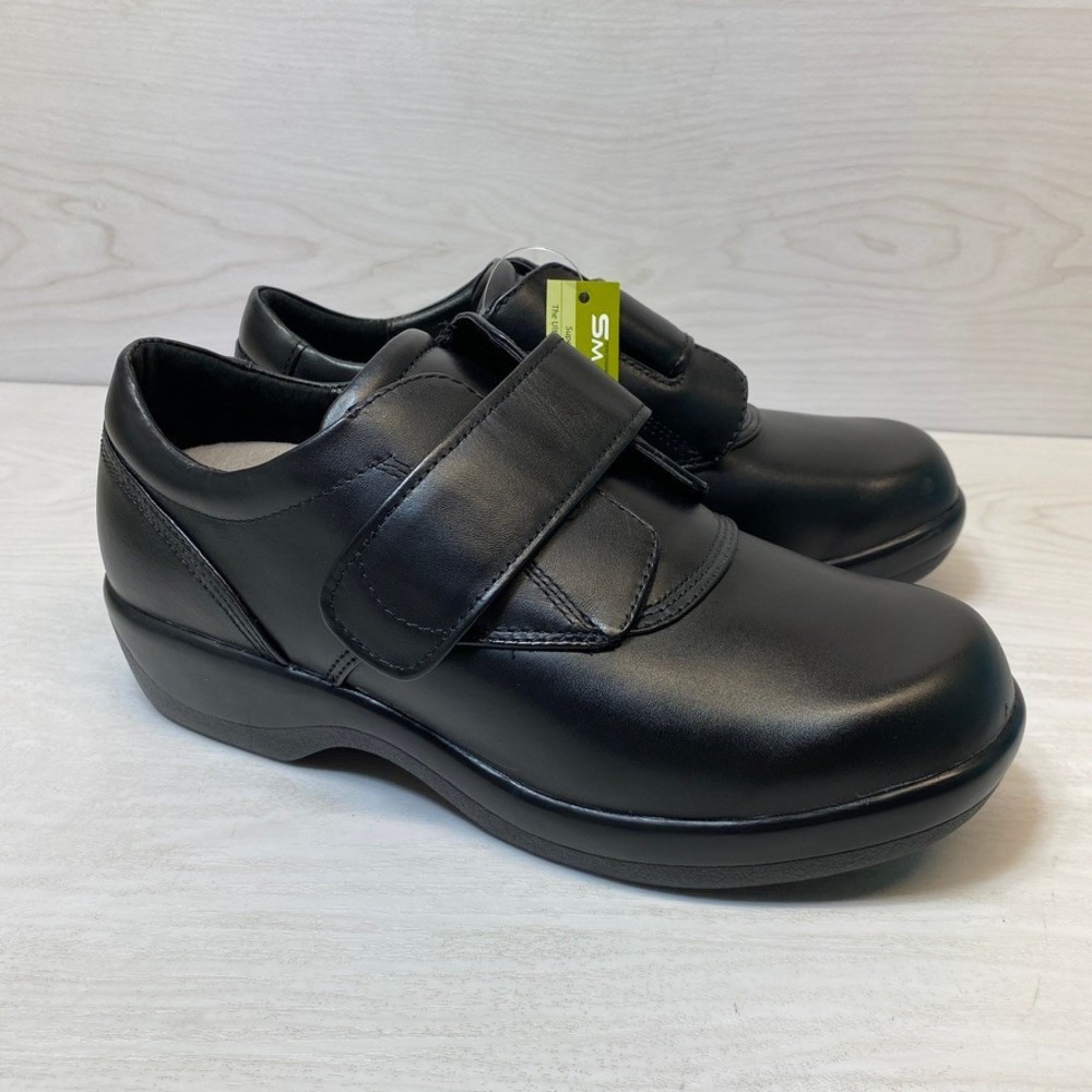 Apex Women 10.5 X-Wide Walking Shoes B3000W Black Leather Strap Comfort Sneakers